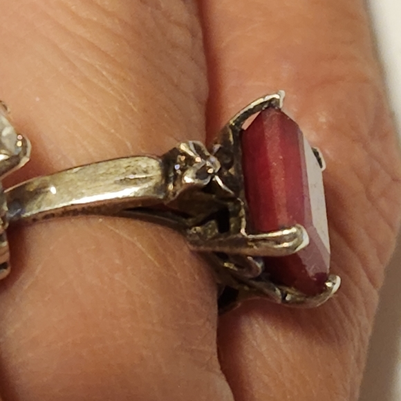 RUBY Ring - Picture 6 of 16